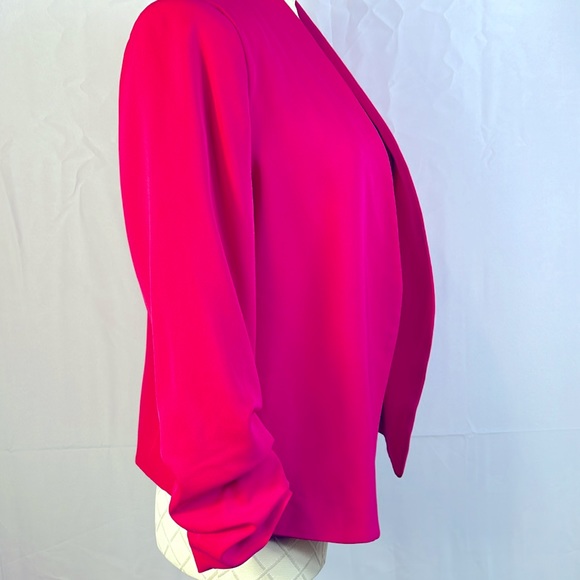 C by One Hot Pink Open Jacket Size Medium Ruched Sleeves Padded Shoulders - Picture 2 of 7